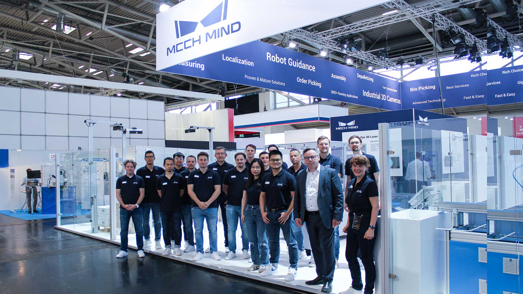 Weltklasse-Team mit fundierter Forschung und Entwicklung im Bereich der Physical AI