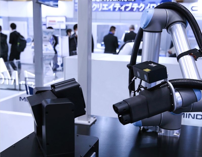Industrieroboter vs. Cobots: Wählen Sie die richtige Lösung für Ihr Unternehmen
